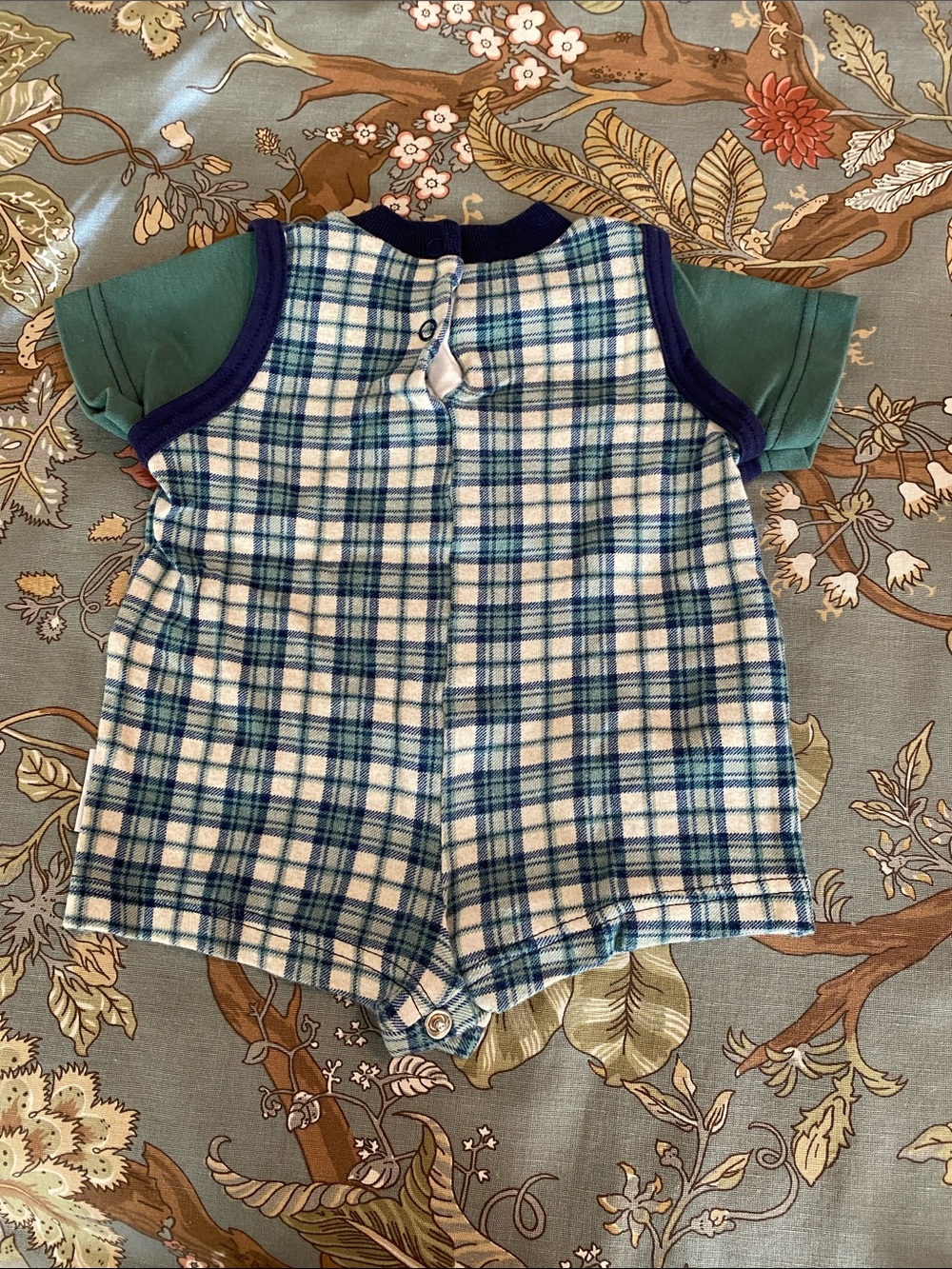 FIVE Rompers/Tees - Picture 6 of 16
